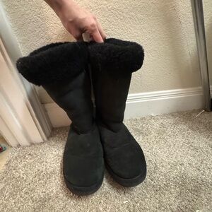 UGG Women's Black Winter Boots